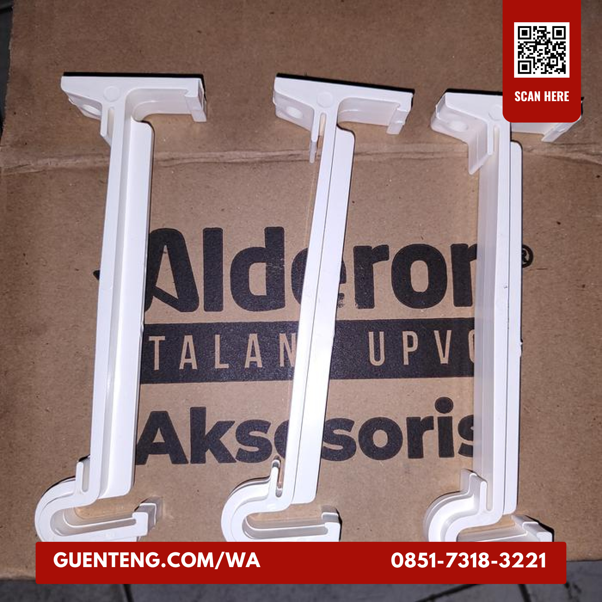 pengait talang air alderon 1 pcs 1.jpg